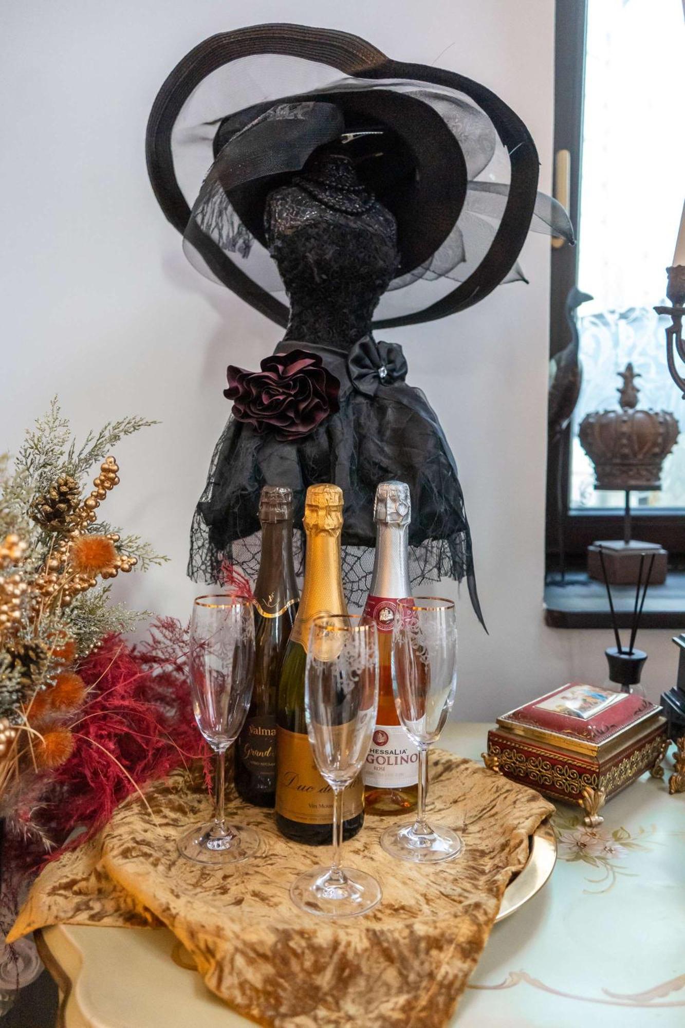 Conacul Coroanei Luxury Boutique Hotel Βουκουρέστι Εξωτερικό φωτογραφία