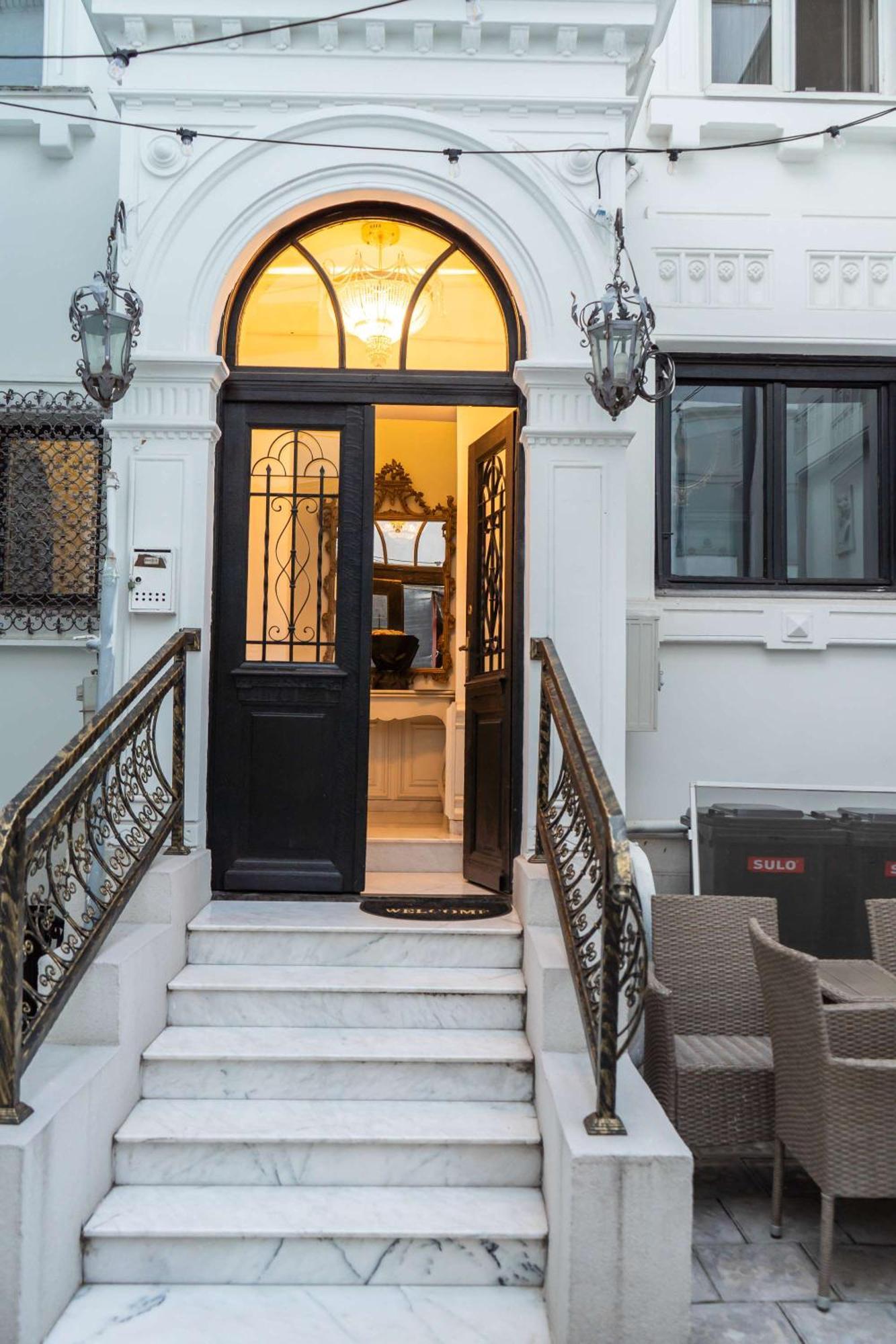 Conacul Coroanei Luxury Boutique Hotel Βουκουρέστι Εξωτερικό φωτογραφία