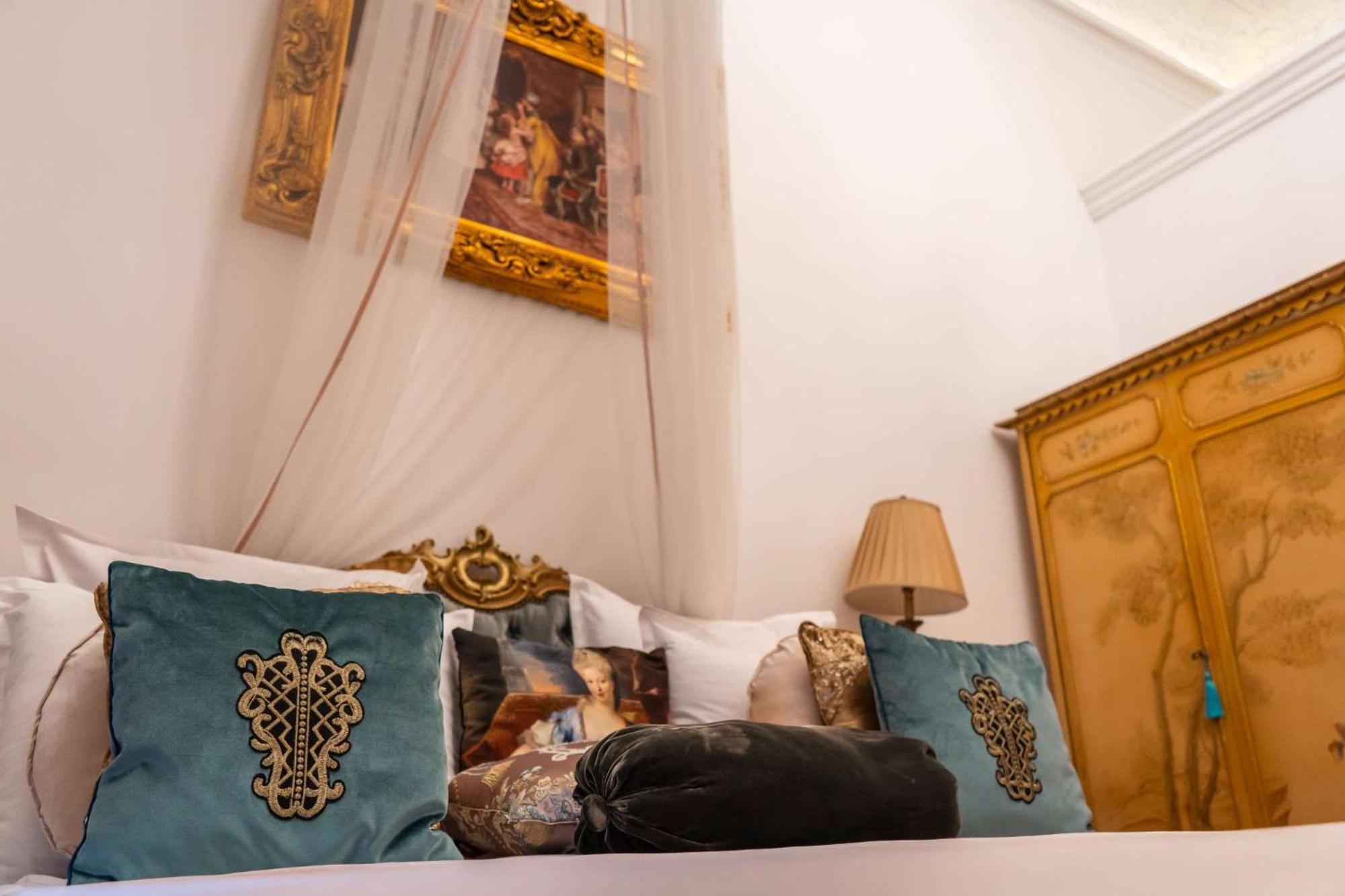 Conacul Coroanei Luxury Boutique Hotel Βουκουρέστι Εξωτερικό φωτογραφία